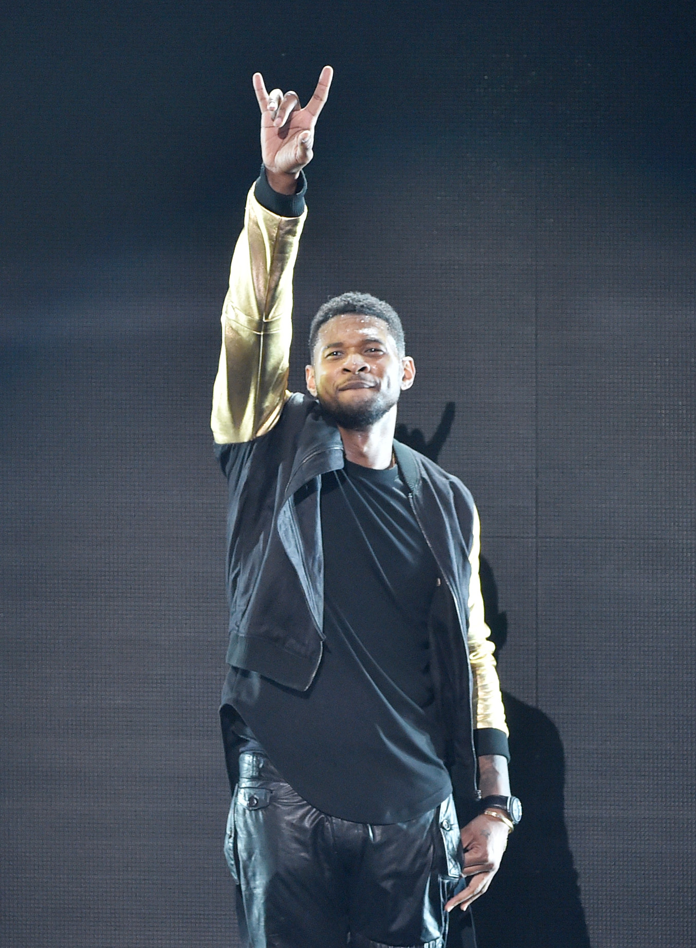 Usher to headline Carousel Ball in Denver