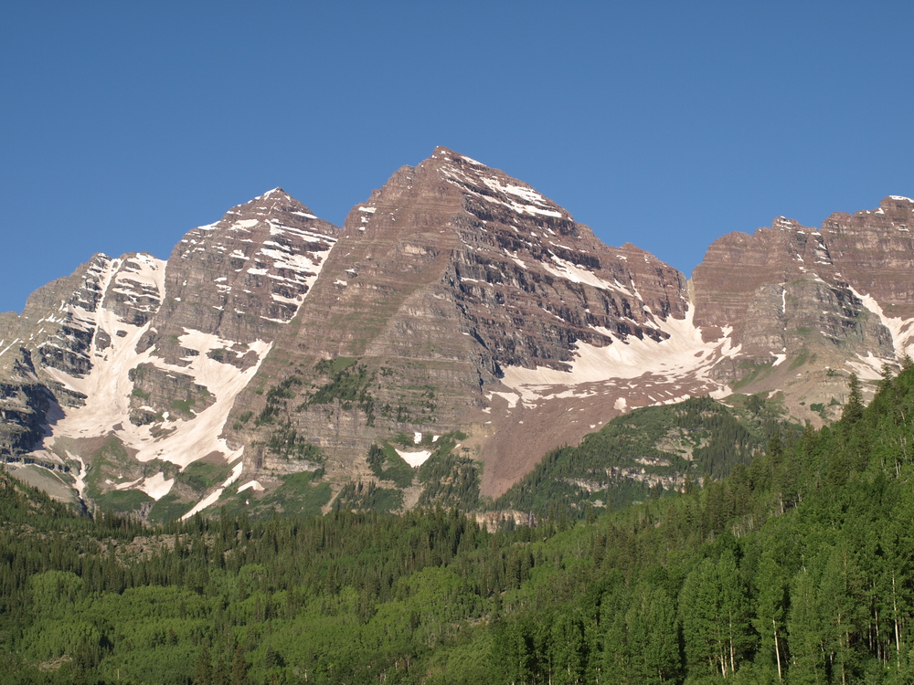 Man found dead near Aspen trail