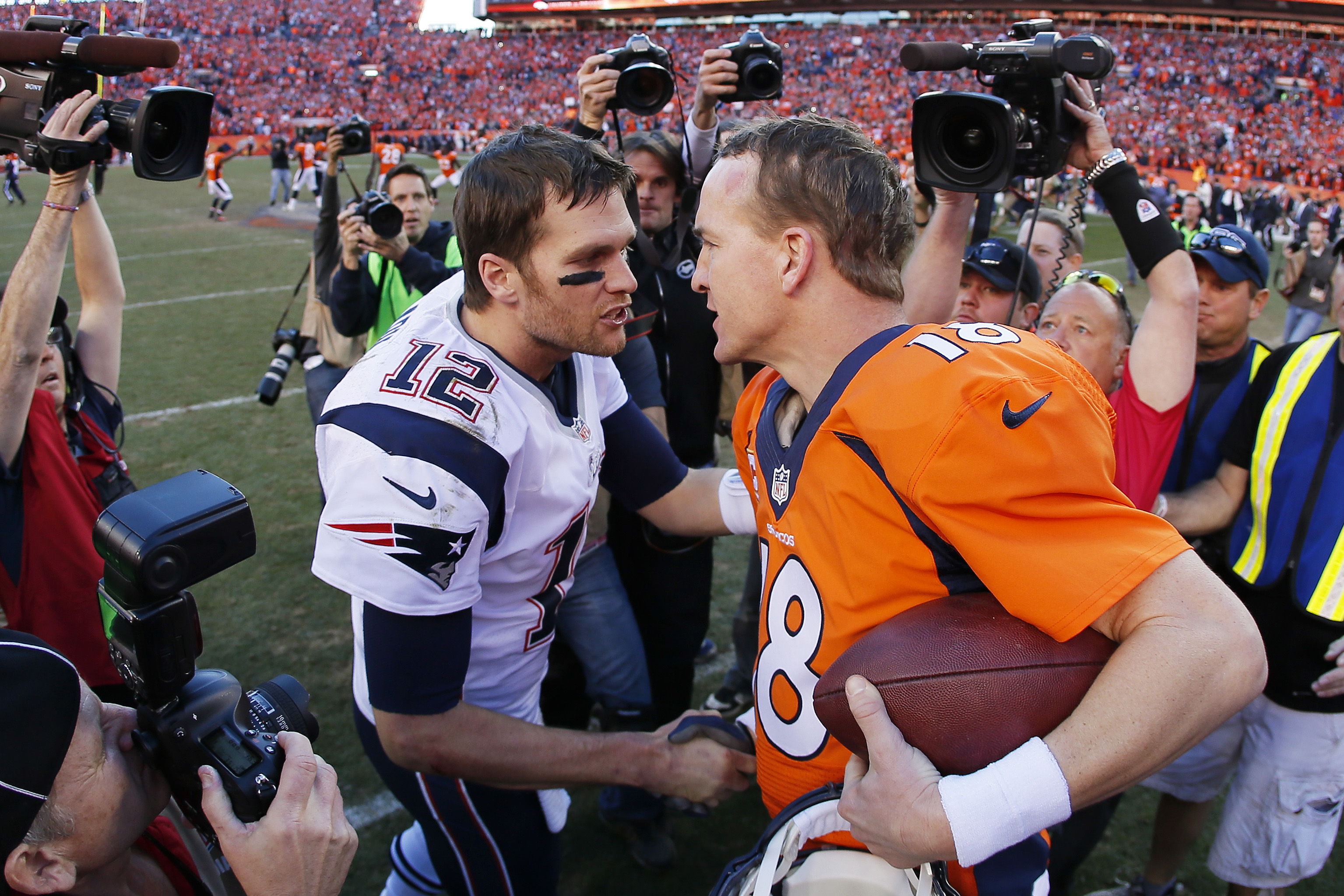 Tom Brady, Peyton Manning to face off for 15th time since 2001 