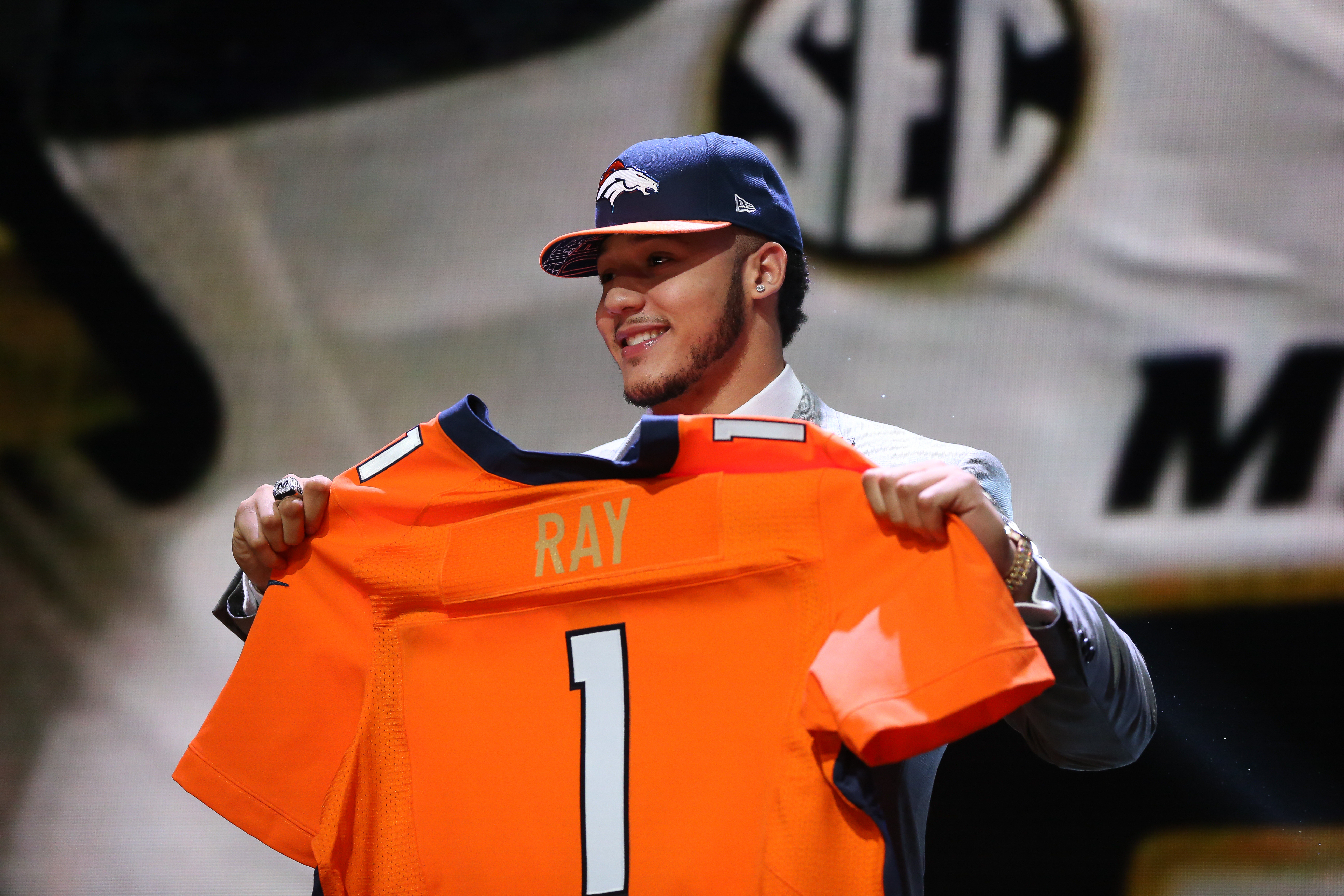 Shane Ray seemingly off to a good start, on road to redemption