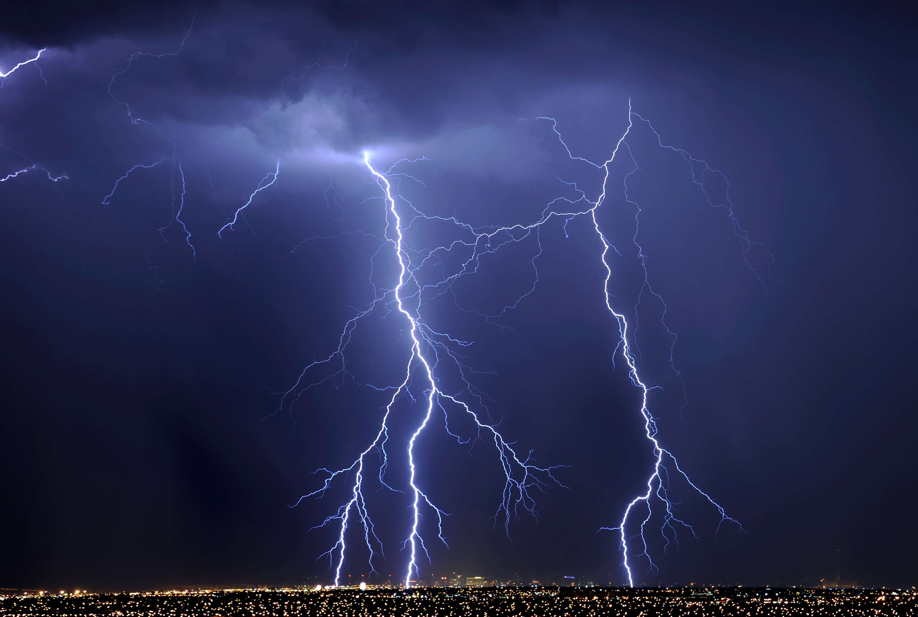 Check early, check often: Avoiding lightning in Colorado