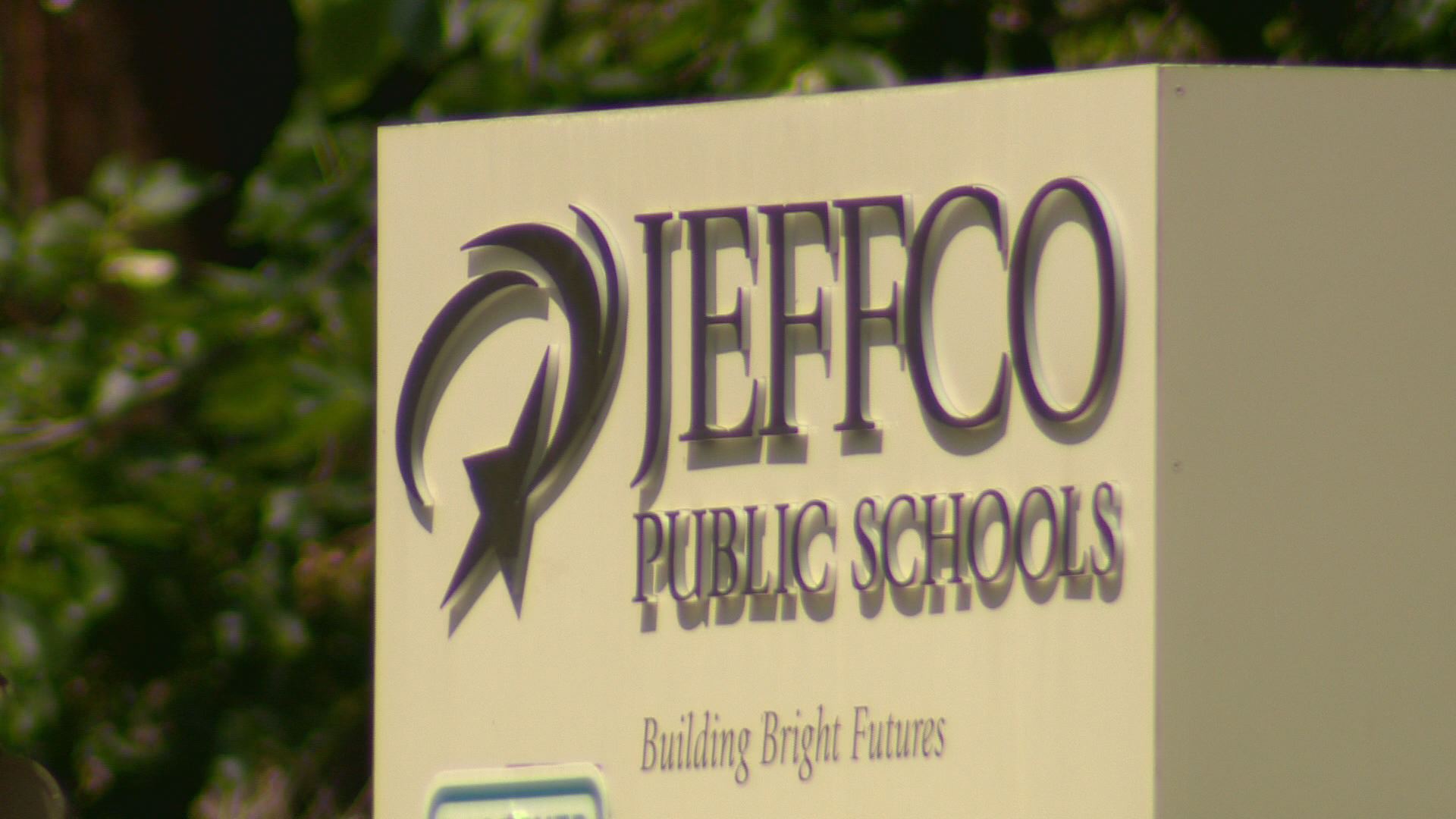 Jeffco Schools offers teachers union 10month deal