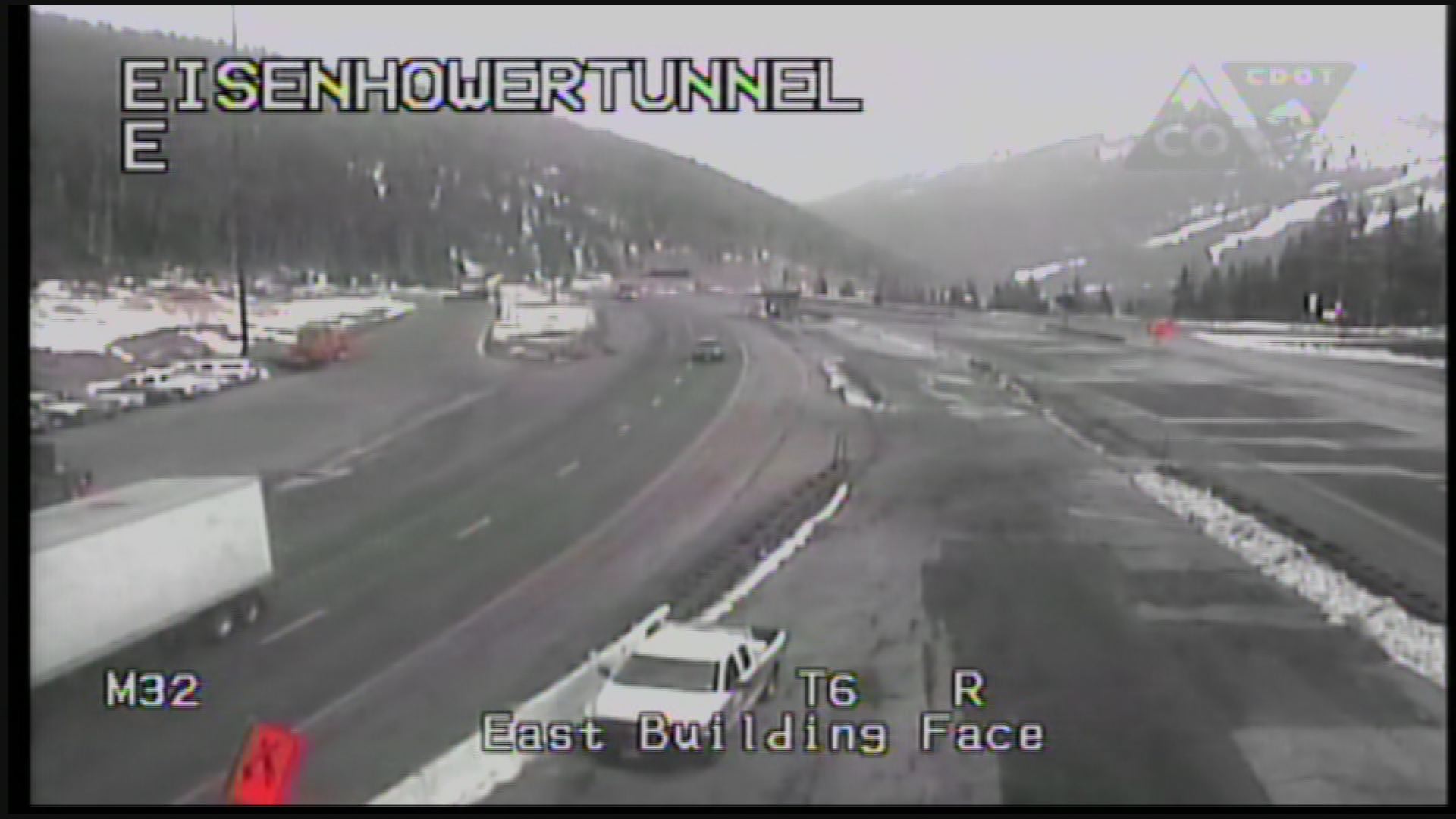 Crash closes EB I-70 at Eisenhower Tunnel | 9news.com