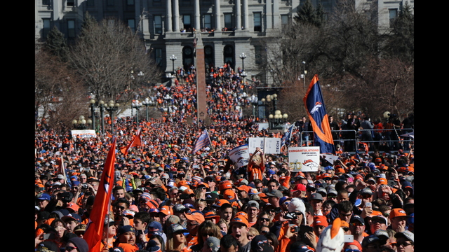 Massive crowds at Super Bowl celebration