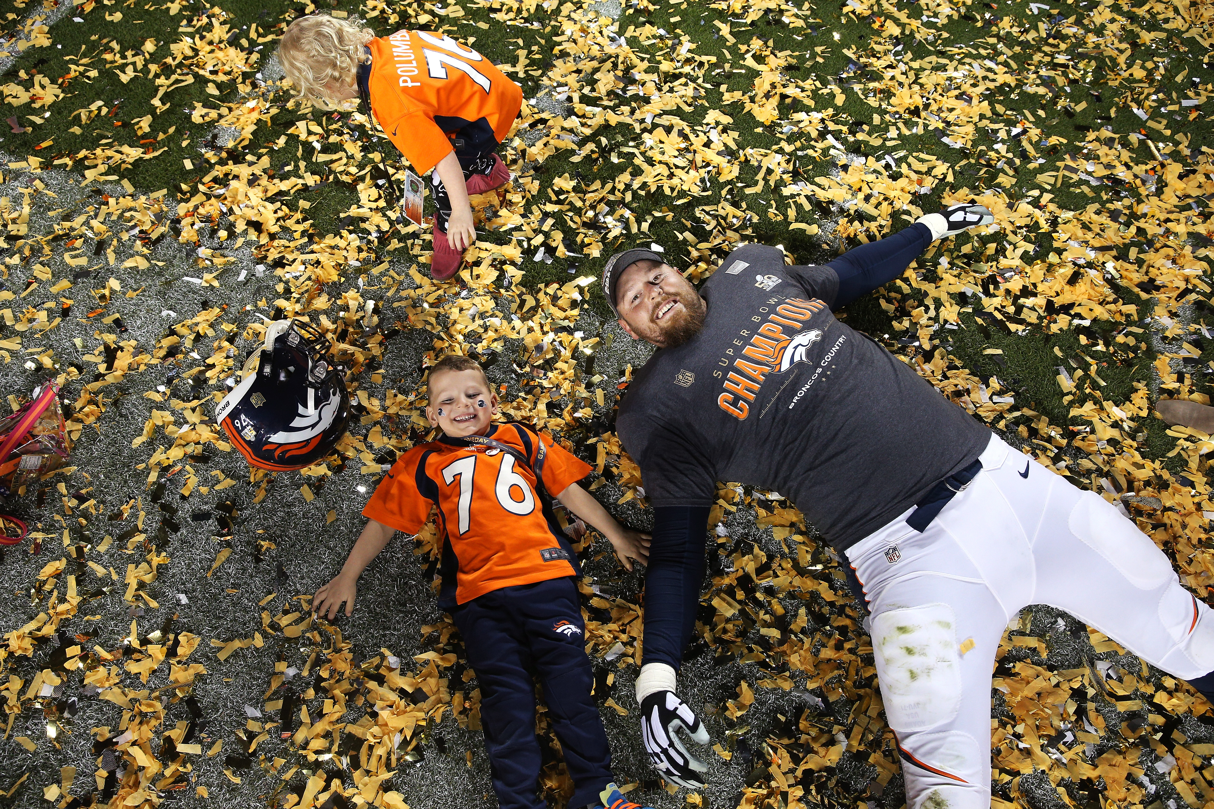 Super Bowl 50: Denver Broncos defeat Carolina Panthers 24-10 to