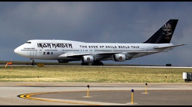 Iron Maidens Plane Lands At Dia 