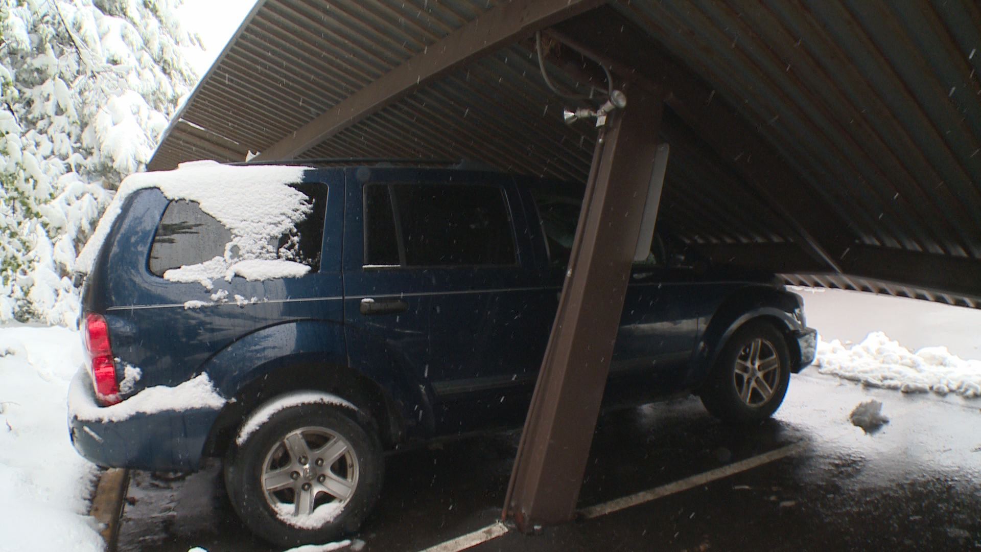 Aurora carports collapse under wet snow | 9news.com