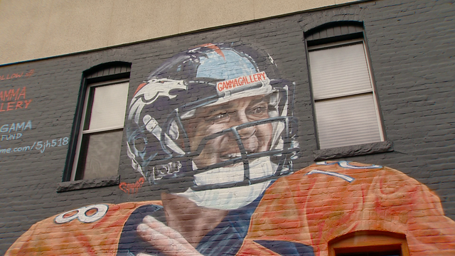 Iconic Peyton mural coming down with bar