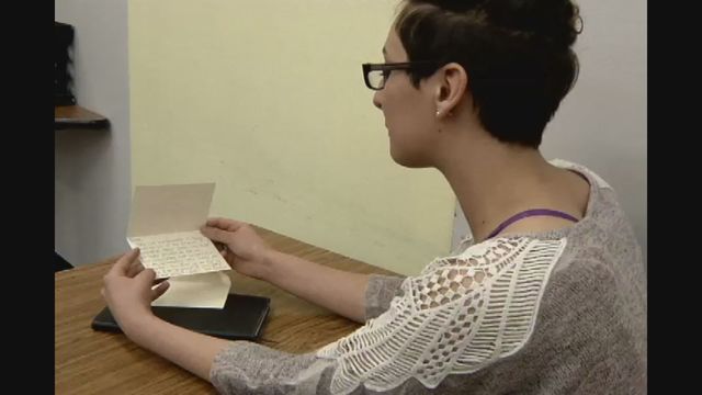 Teacher pens personal letters to all her students - KVUE.com
