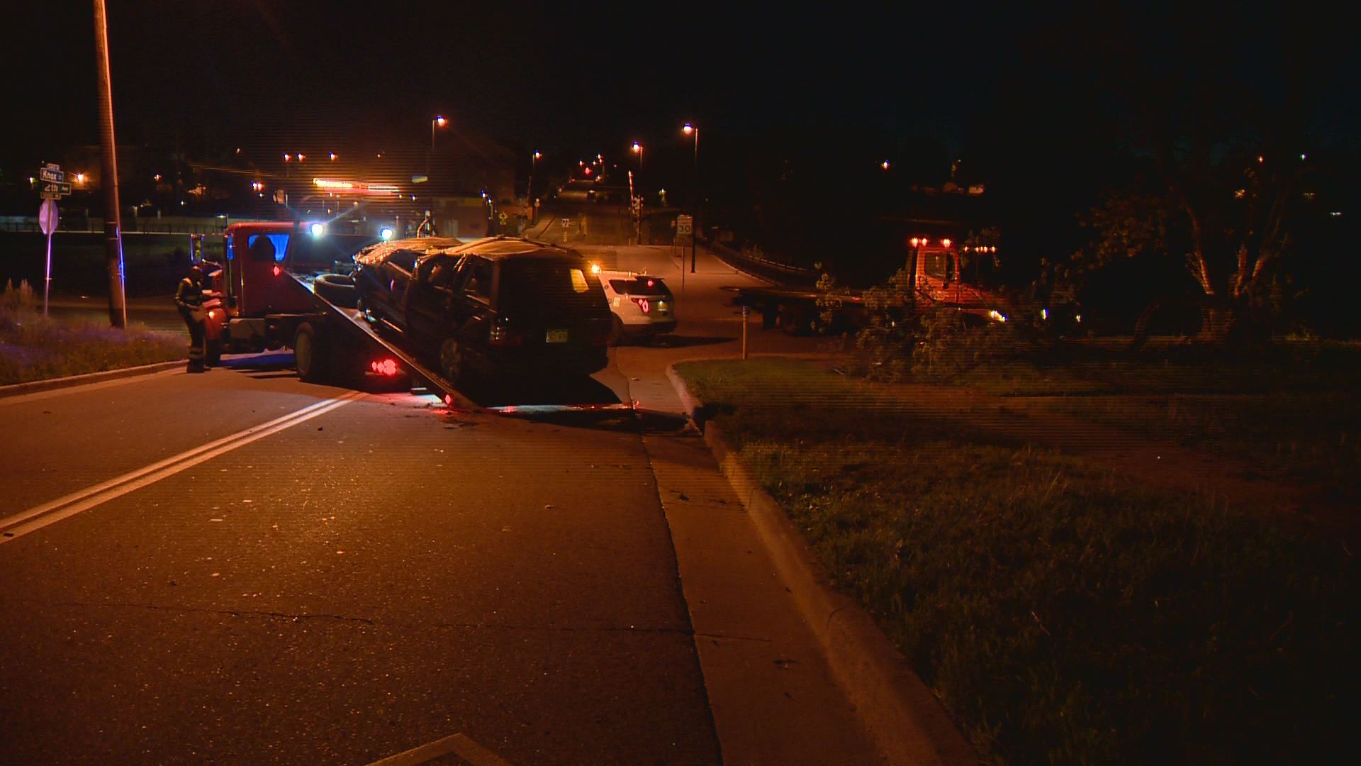 1 person dies in early morning crash | 9news.com