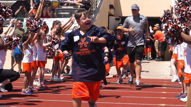 Denver Broncos 2016 Dare to Play