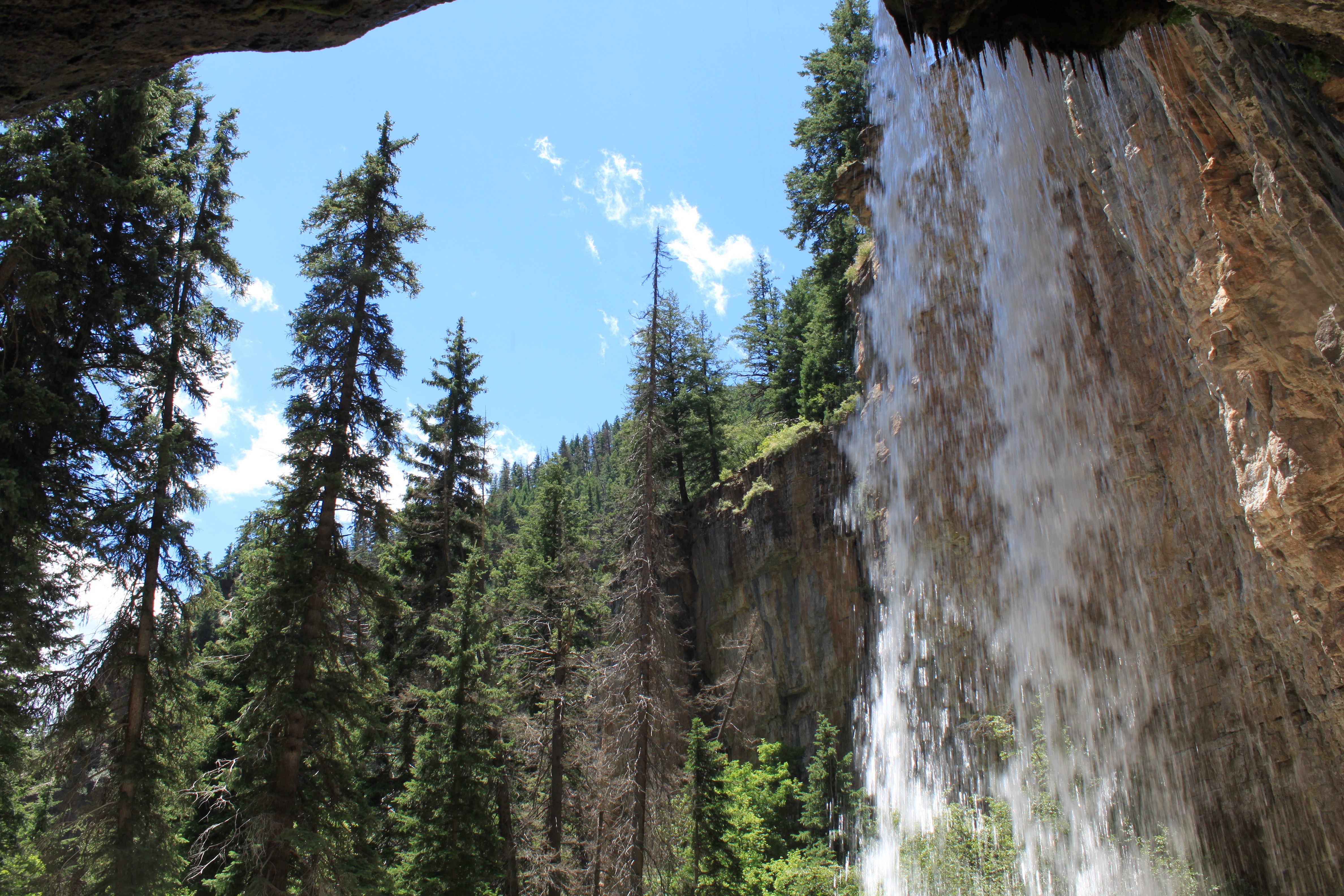 Best Colorado Hikes Hanging Lake in Glenwood Springs