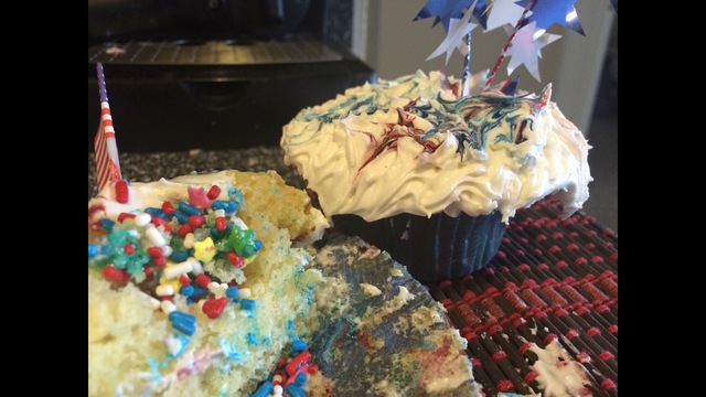 4th of July Recipes: Fireworks Cupcakes