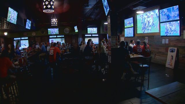 Broncos fans weigh in on QB controversy