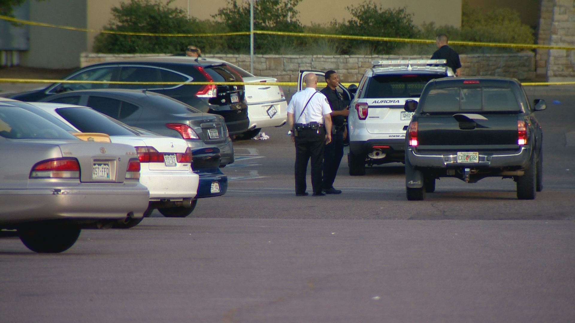 Shooting in parking lot of Town Center at Aurora | 9news.com