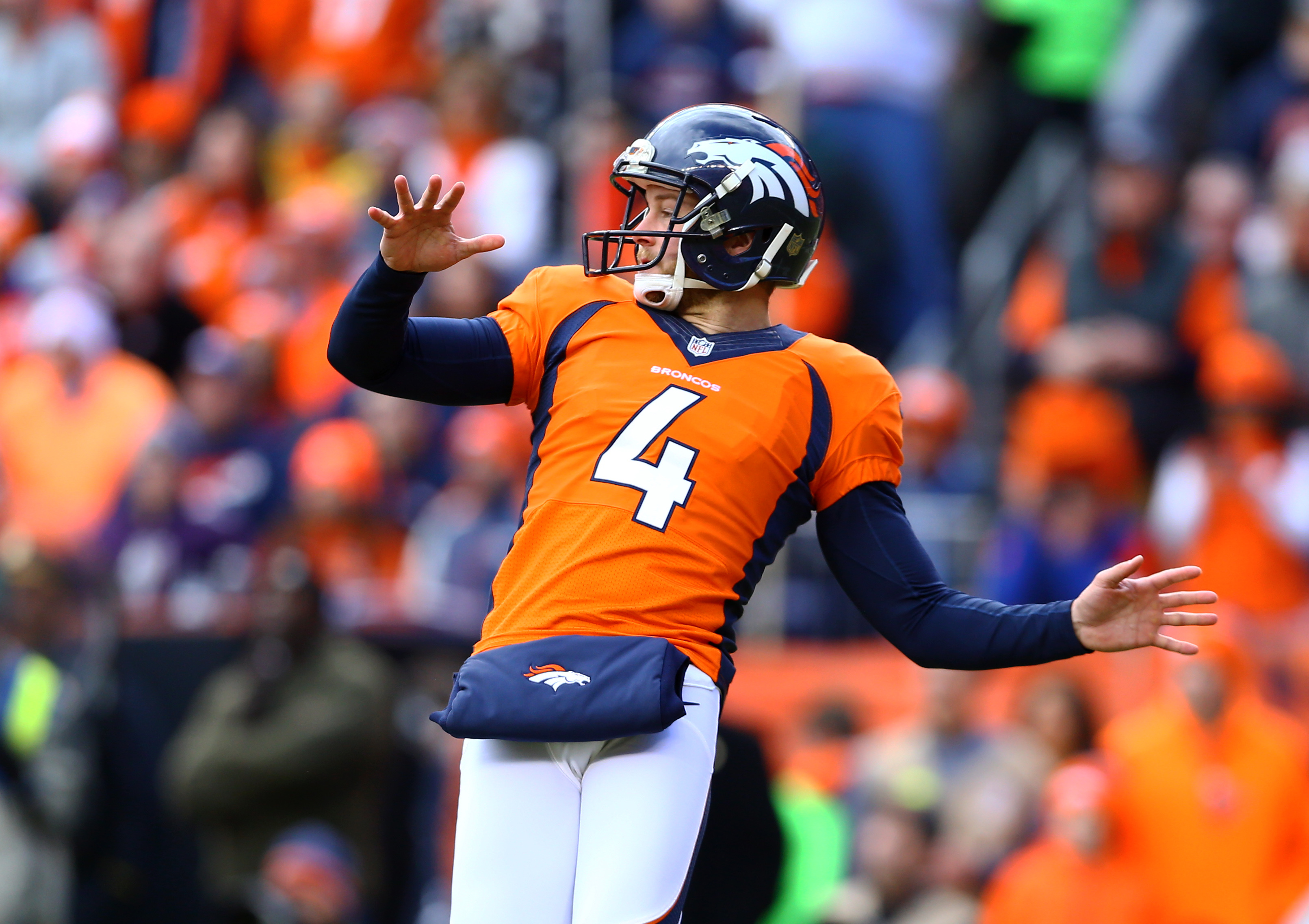 Broncos Shopping Britton Colquitt