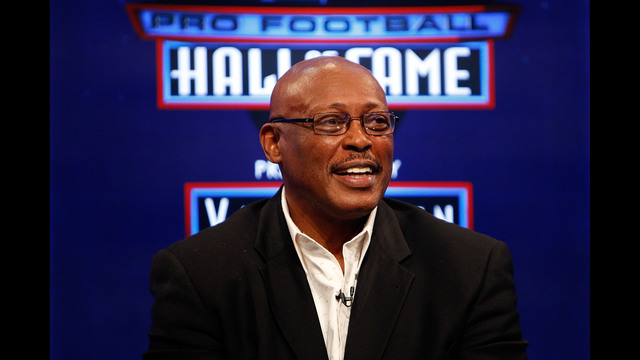 Broncos retire Floyd Little's No. 44