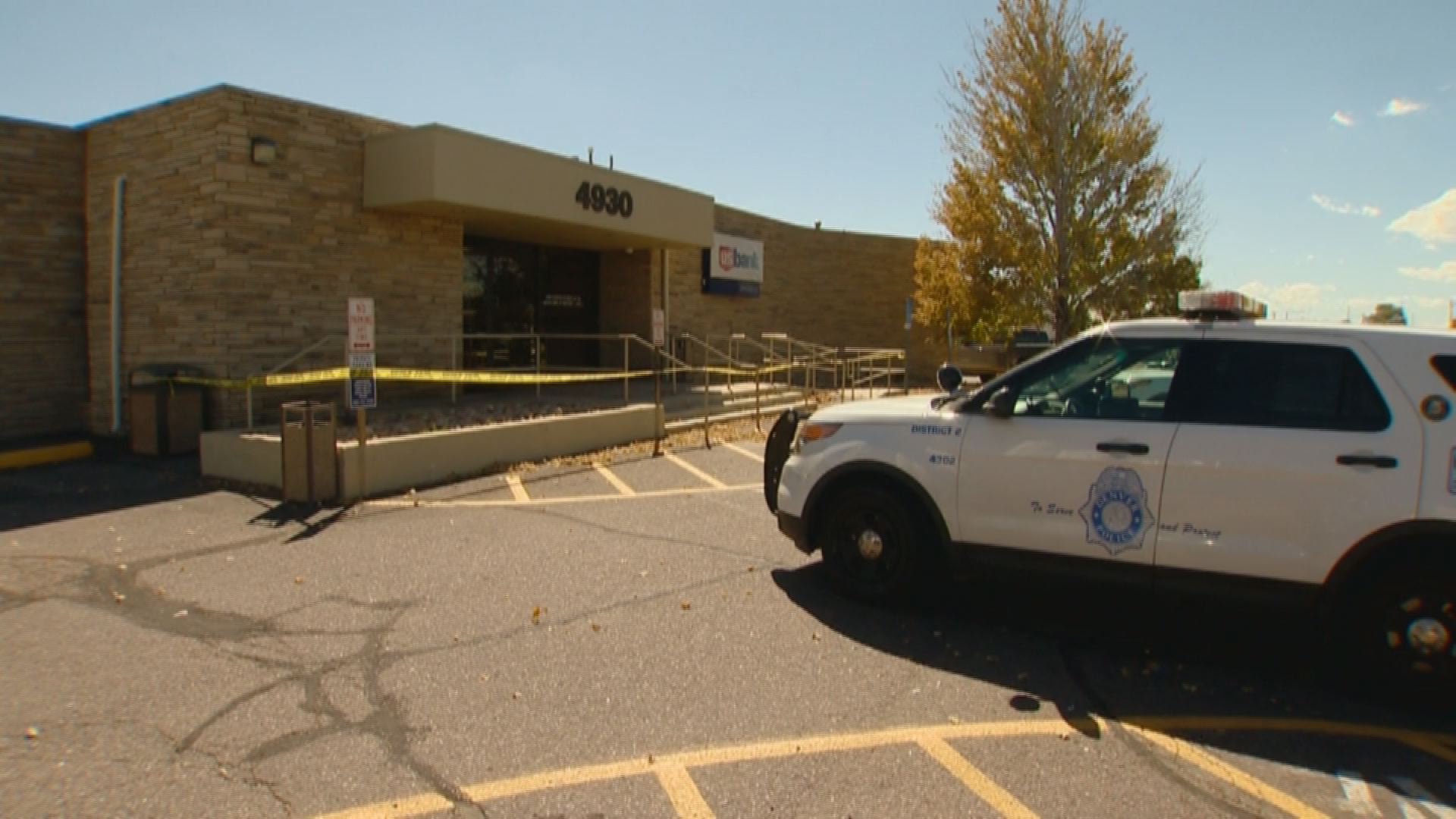 2 men wanted for Denver bank robbery | 9news.com