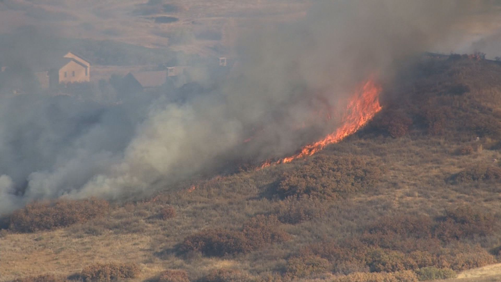 PHOTOS Brush fire in Douglas County