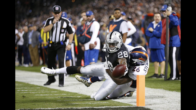 Raiders take control in AFC West