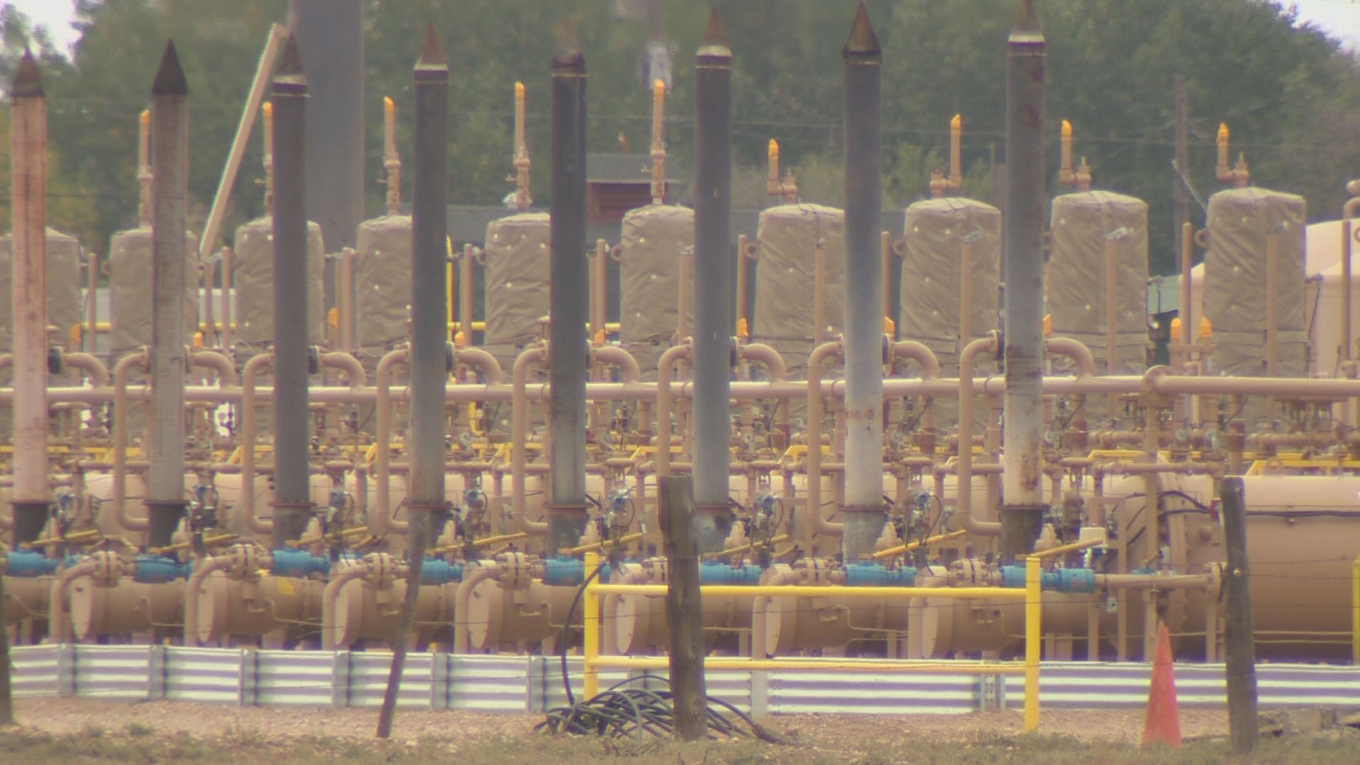 Greeley neighbors worry about oil and gas project