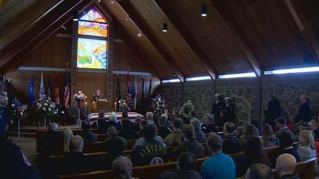 Community turns out for veterans funeral