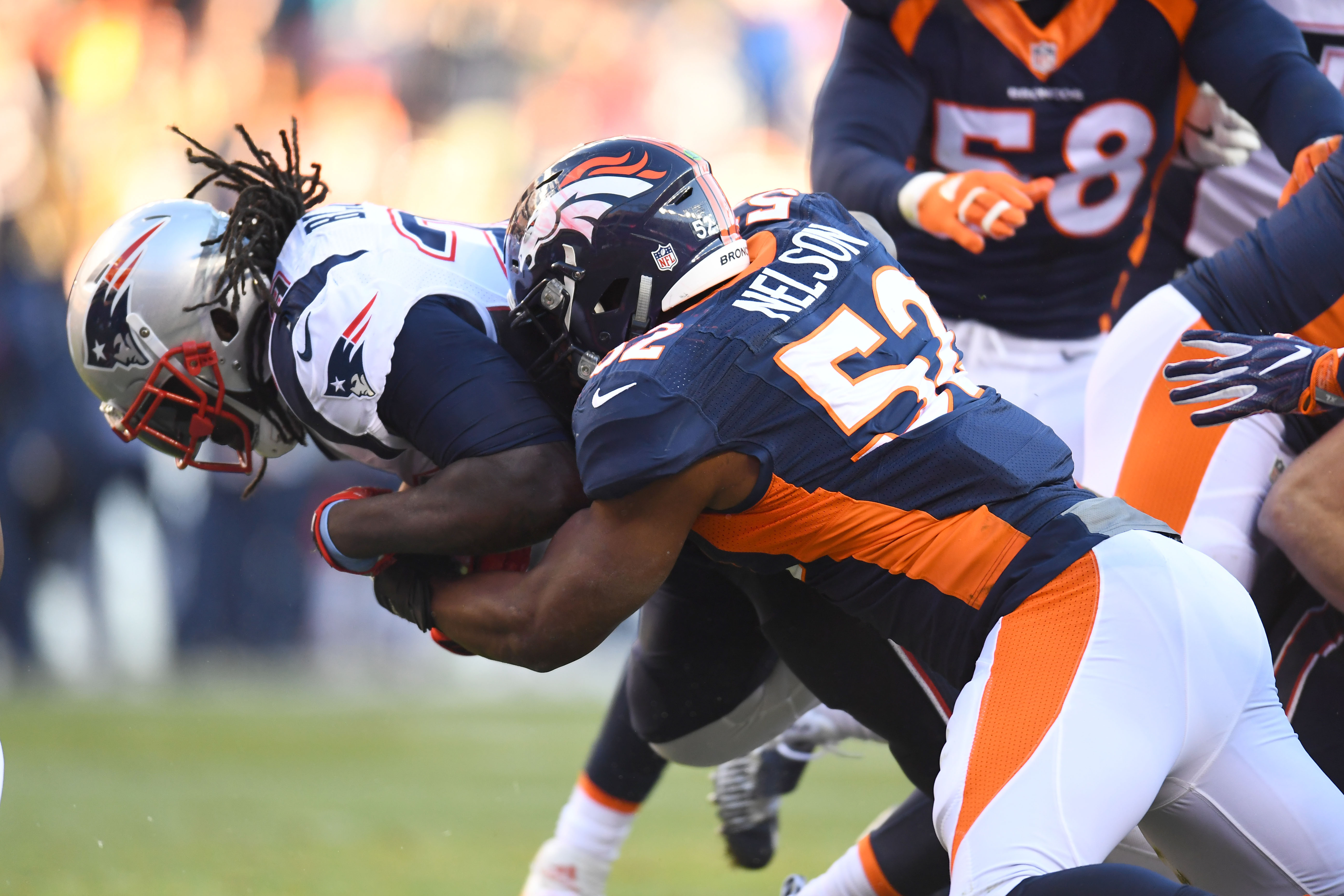 Broncos trail Patriots, 10-3 at halftime in must game