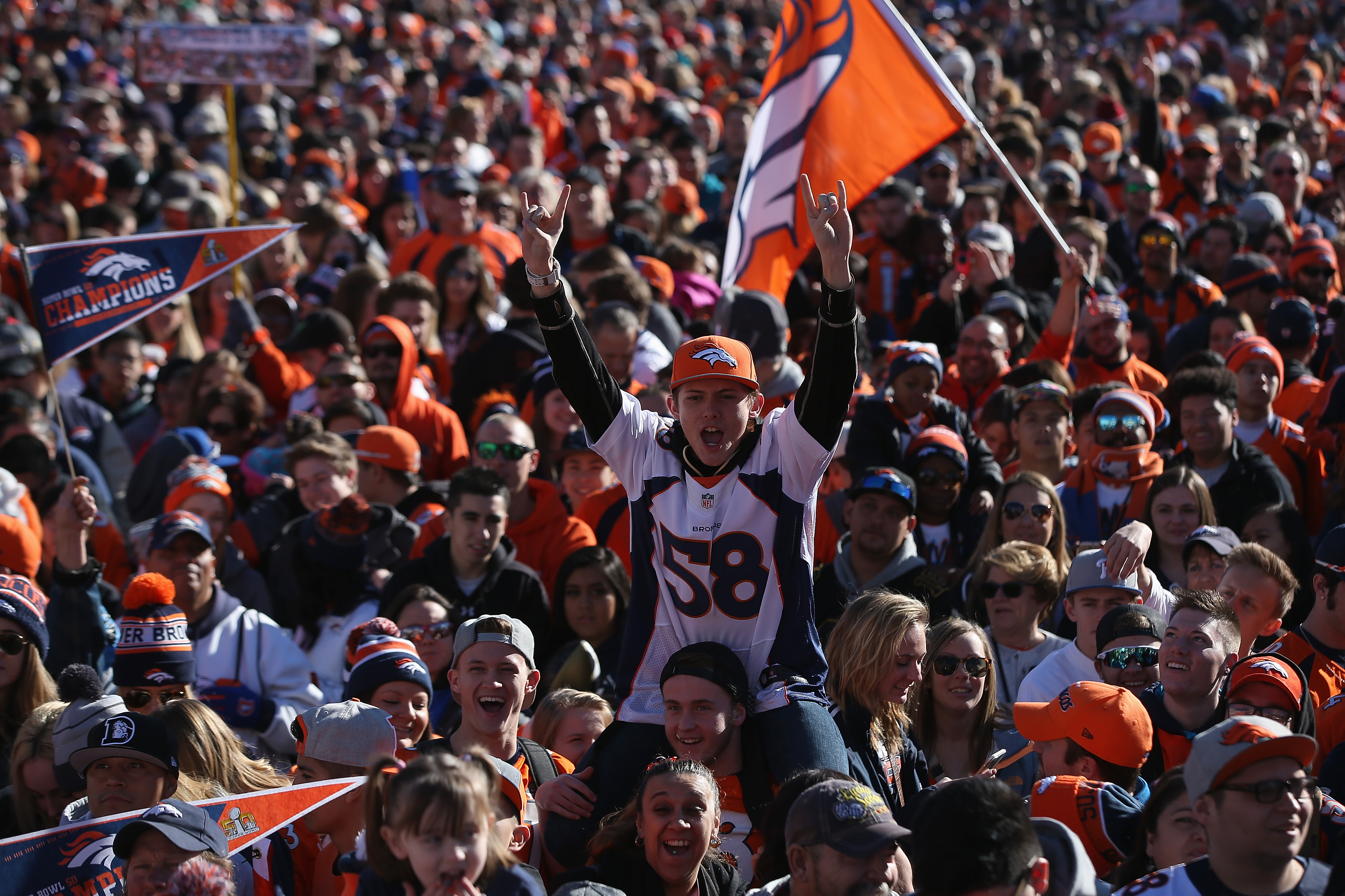 Broncos fans enjoy final day as champs