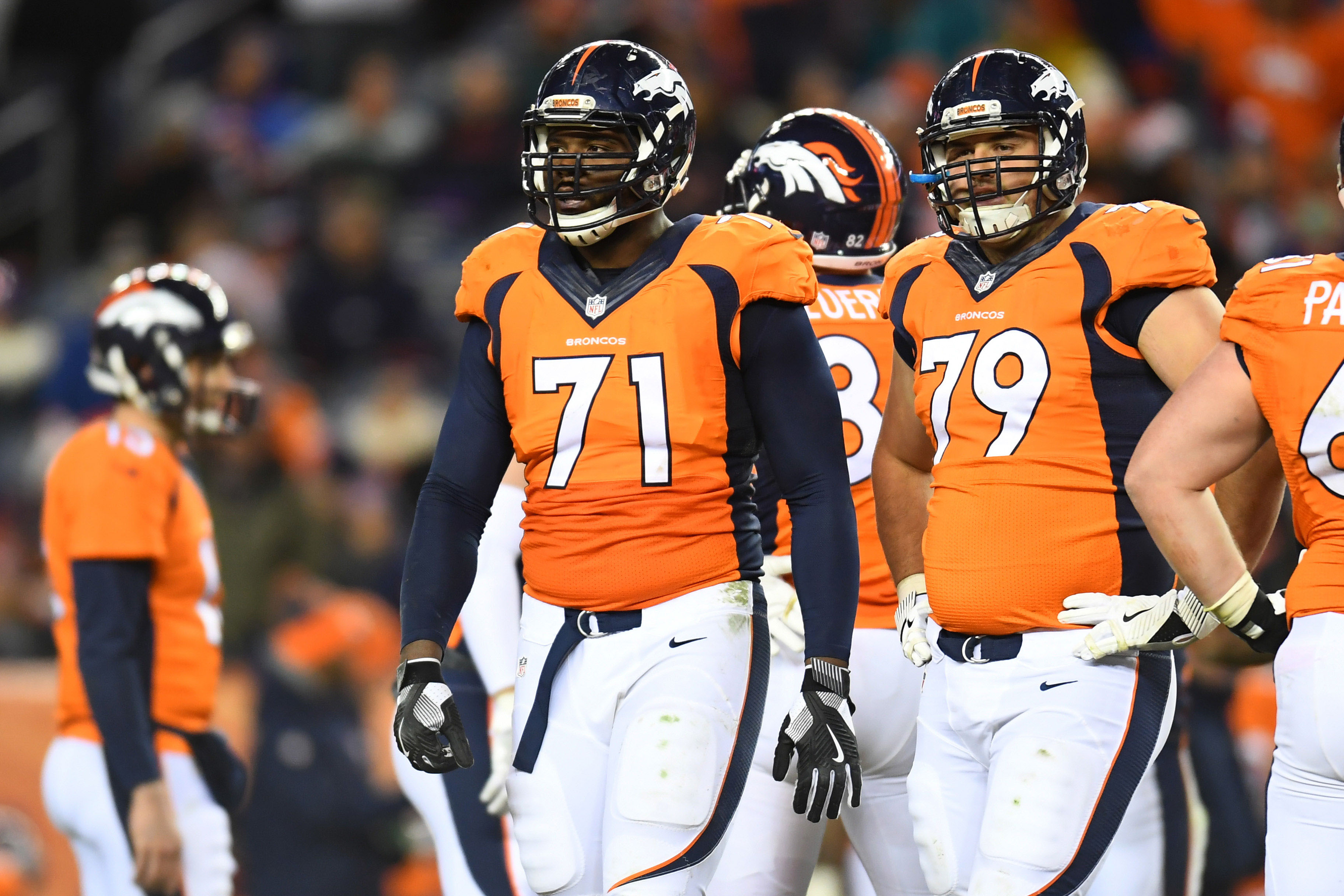 Broncos, Stephenson rework contract