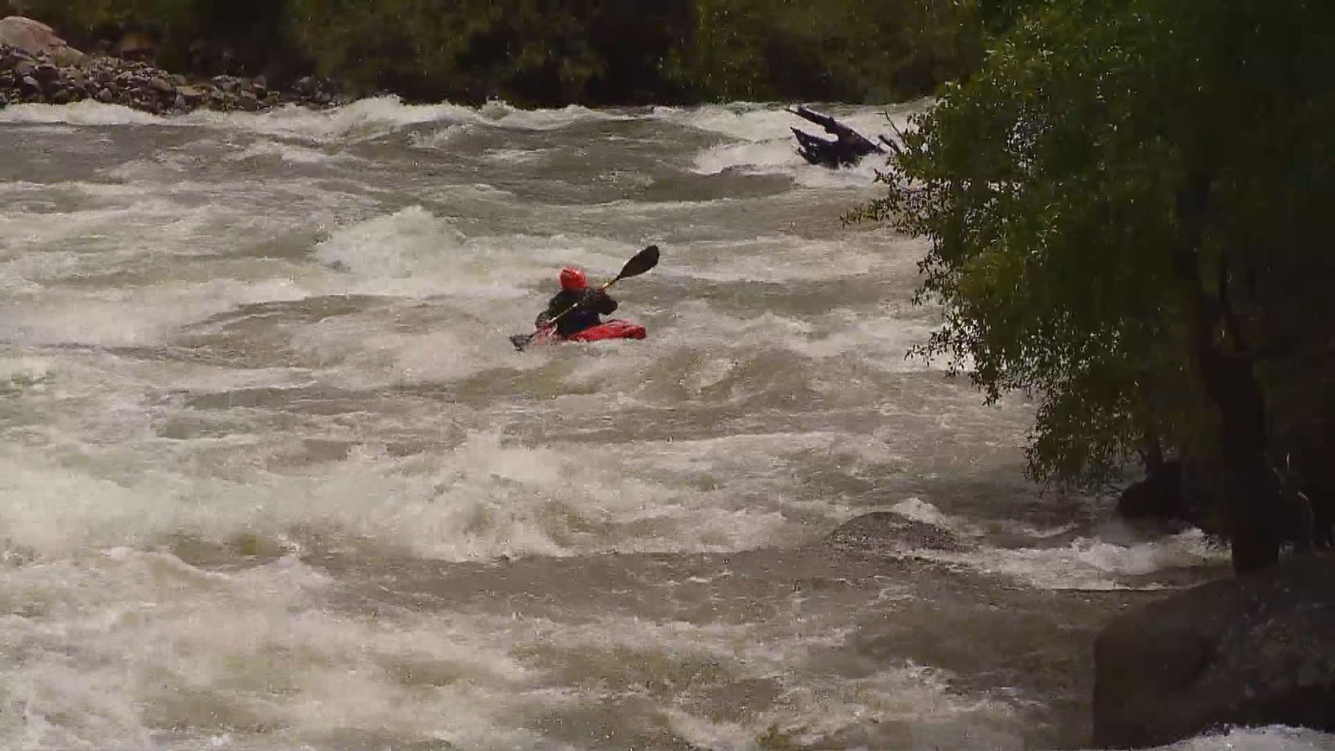 1 dead in Colorado rafting accident