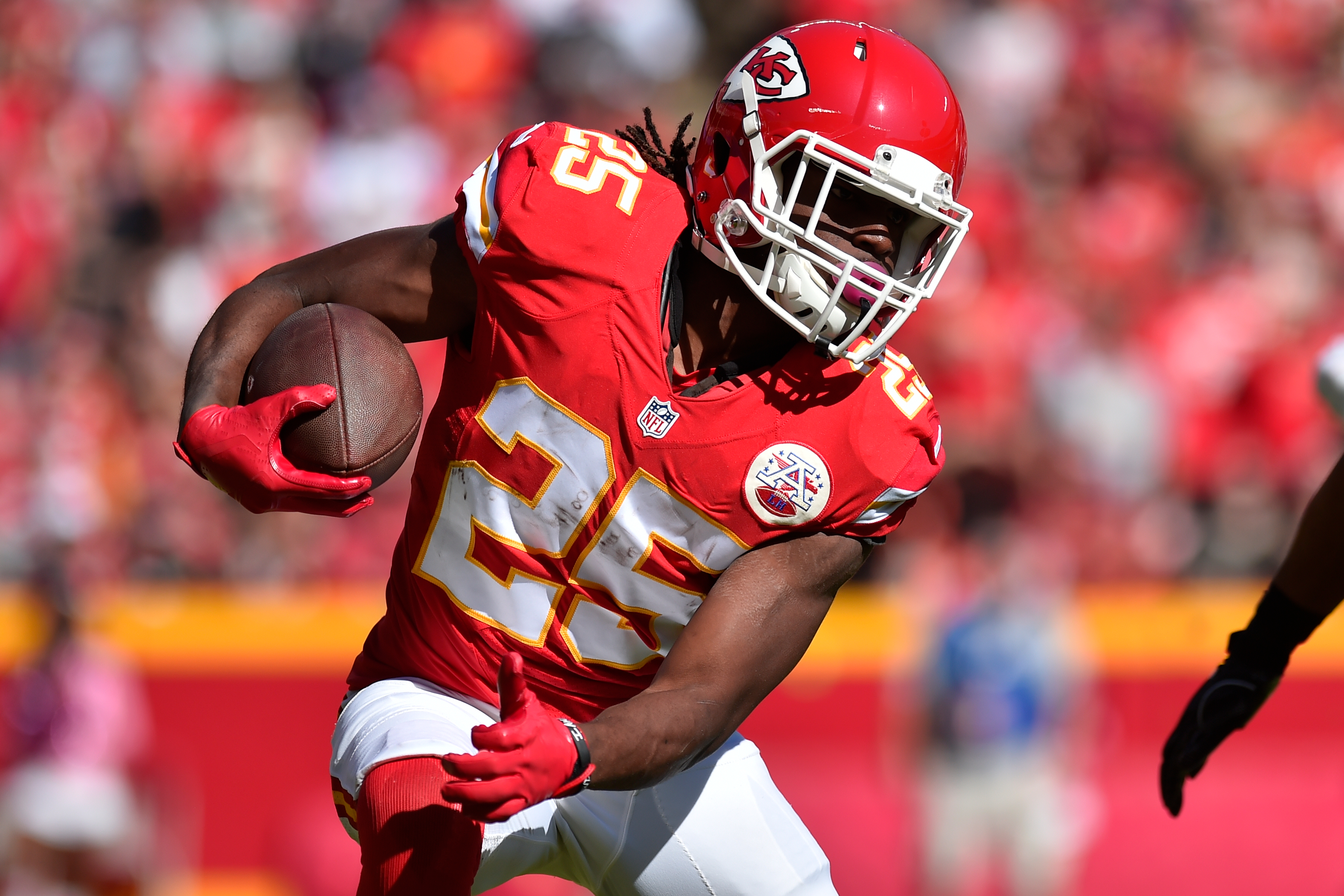 Broncos to visit with Jamaal Charles