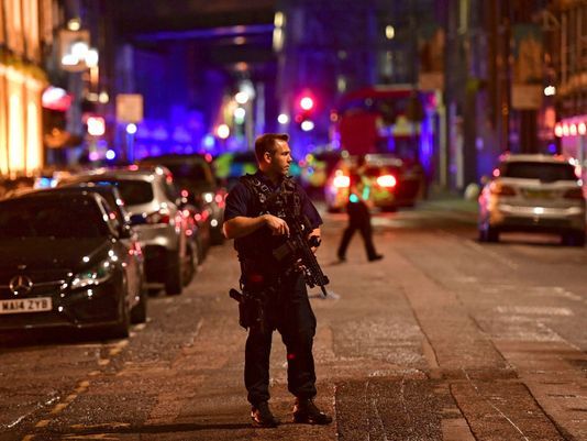12 arrested after deadly terror rampage at London Bridge | 9news.com