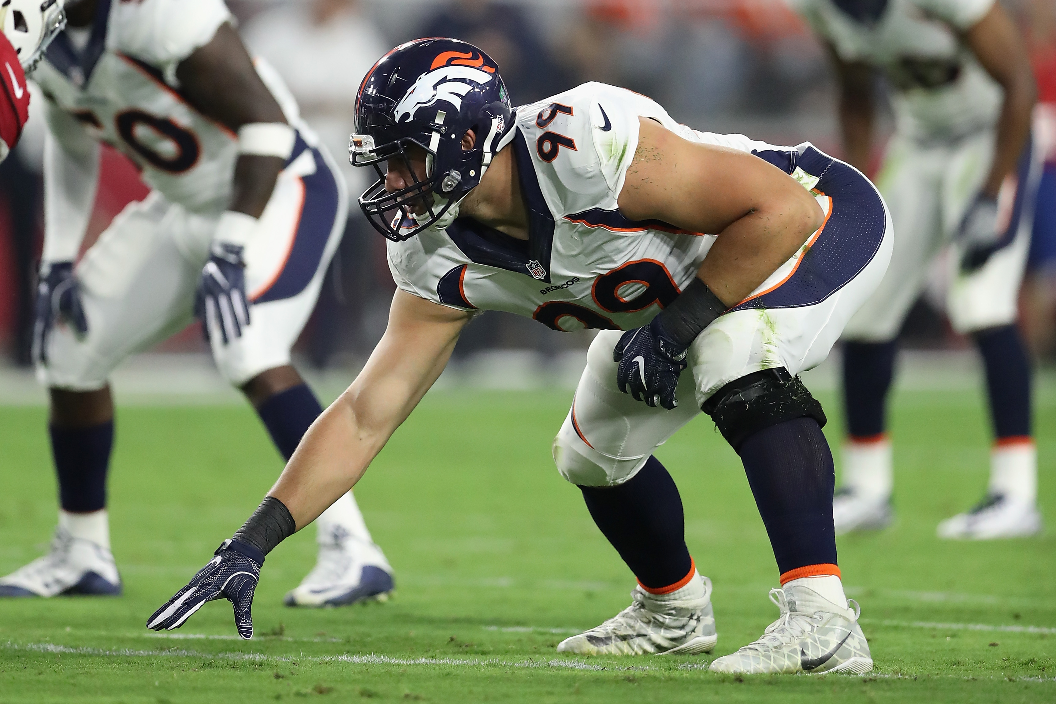 Broncos' Gotsis to undergo knee scope