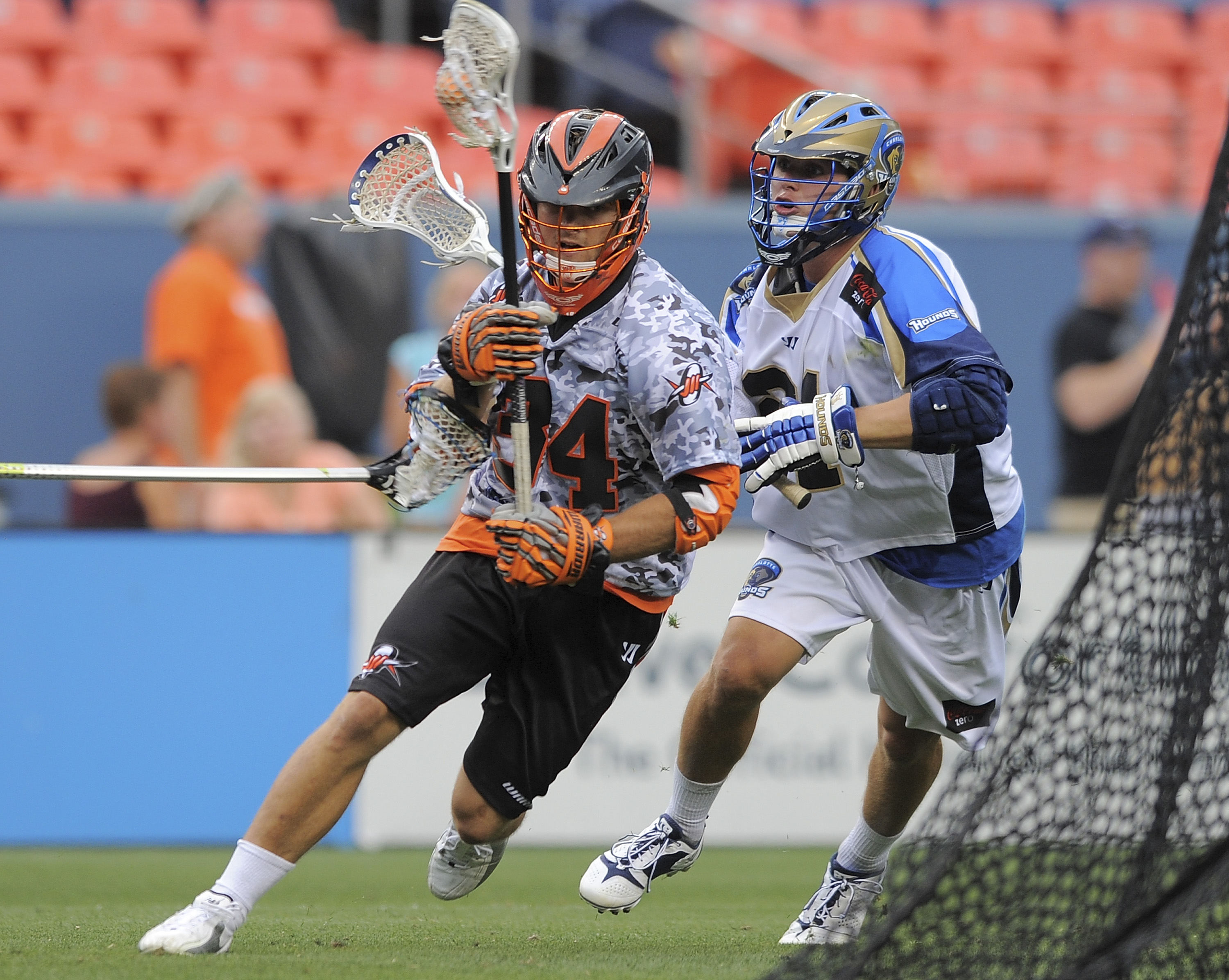 Outlaws' goalie Jack Kelly scores full-field two-point goal | 9news.com, image size:3000x2392