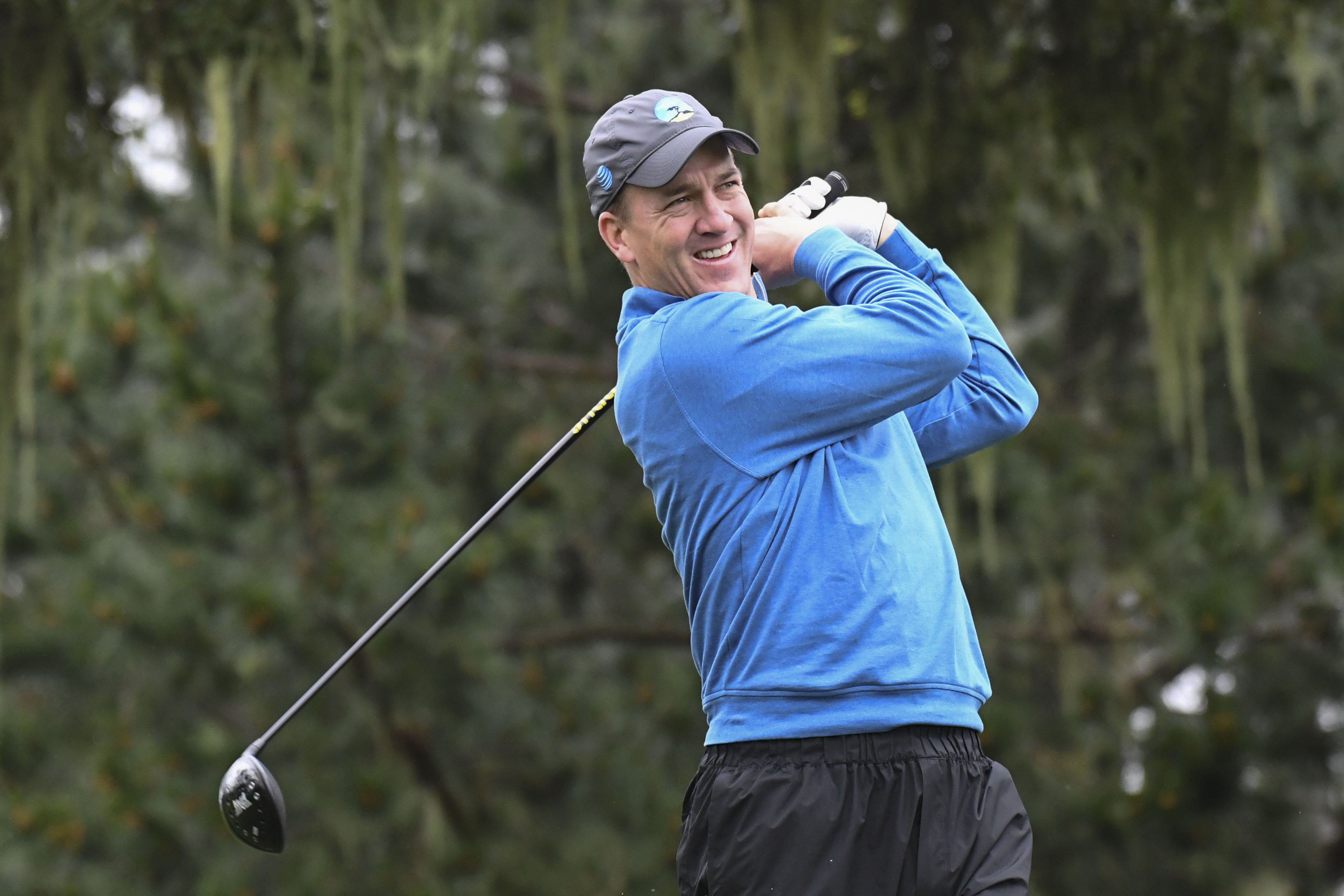 Manning on golfing with Trump