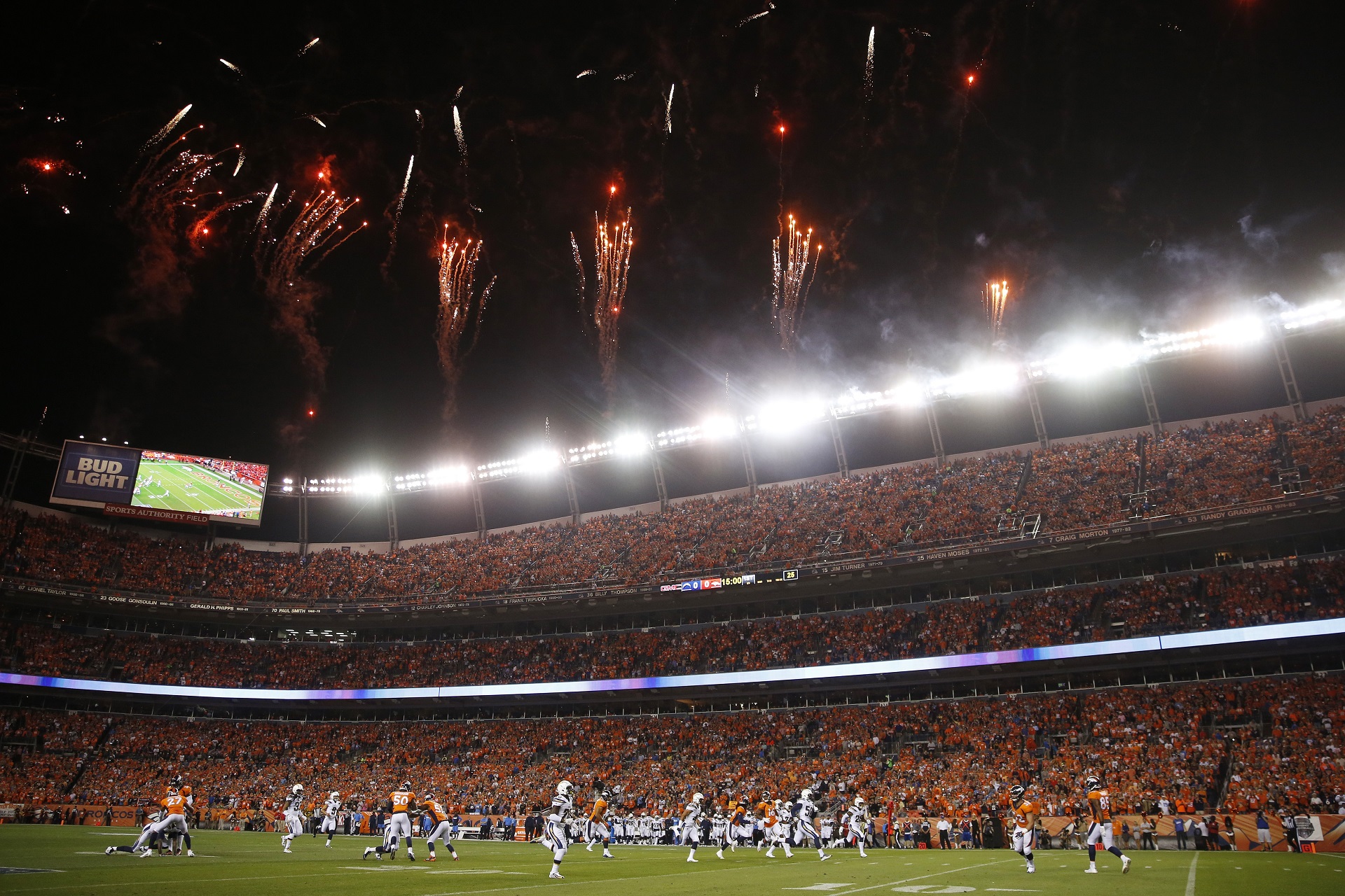 Notebook: Empty stadium 'weird' experience for Broncos