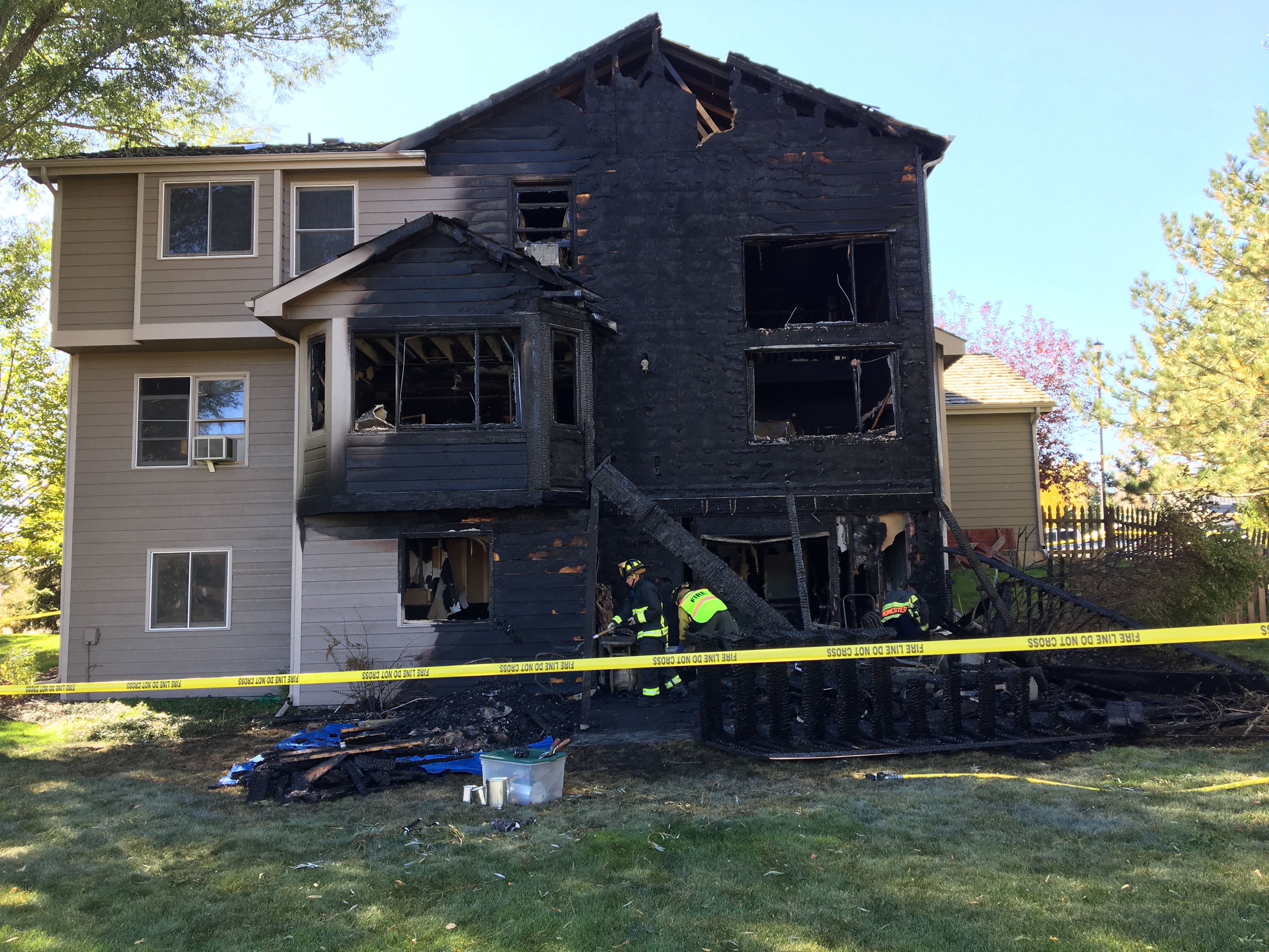 Early morning house fire kills woman in Fort Collins | 9news.com