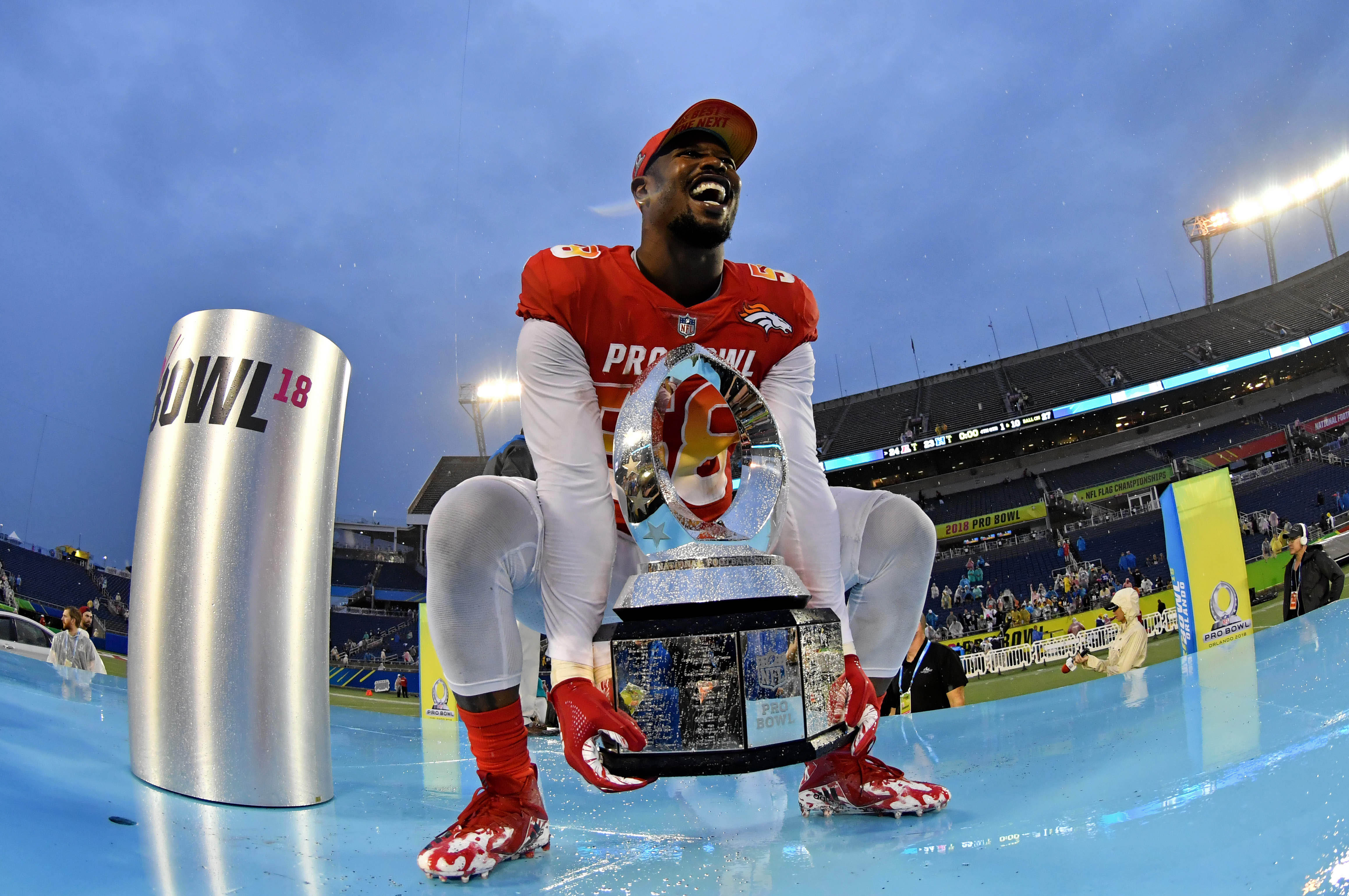 AFC linebacker Von Miller #58 is seen during the Precision Passing event at  the Pro Bowl Skills Challenge, Wednesday, January 23, 2019, in Kissimmee,  FL. (AP Photo/Gregory Payan Stock Photo - Alamy