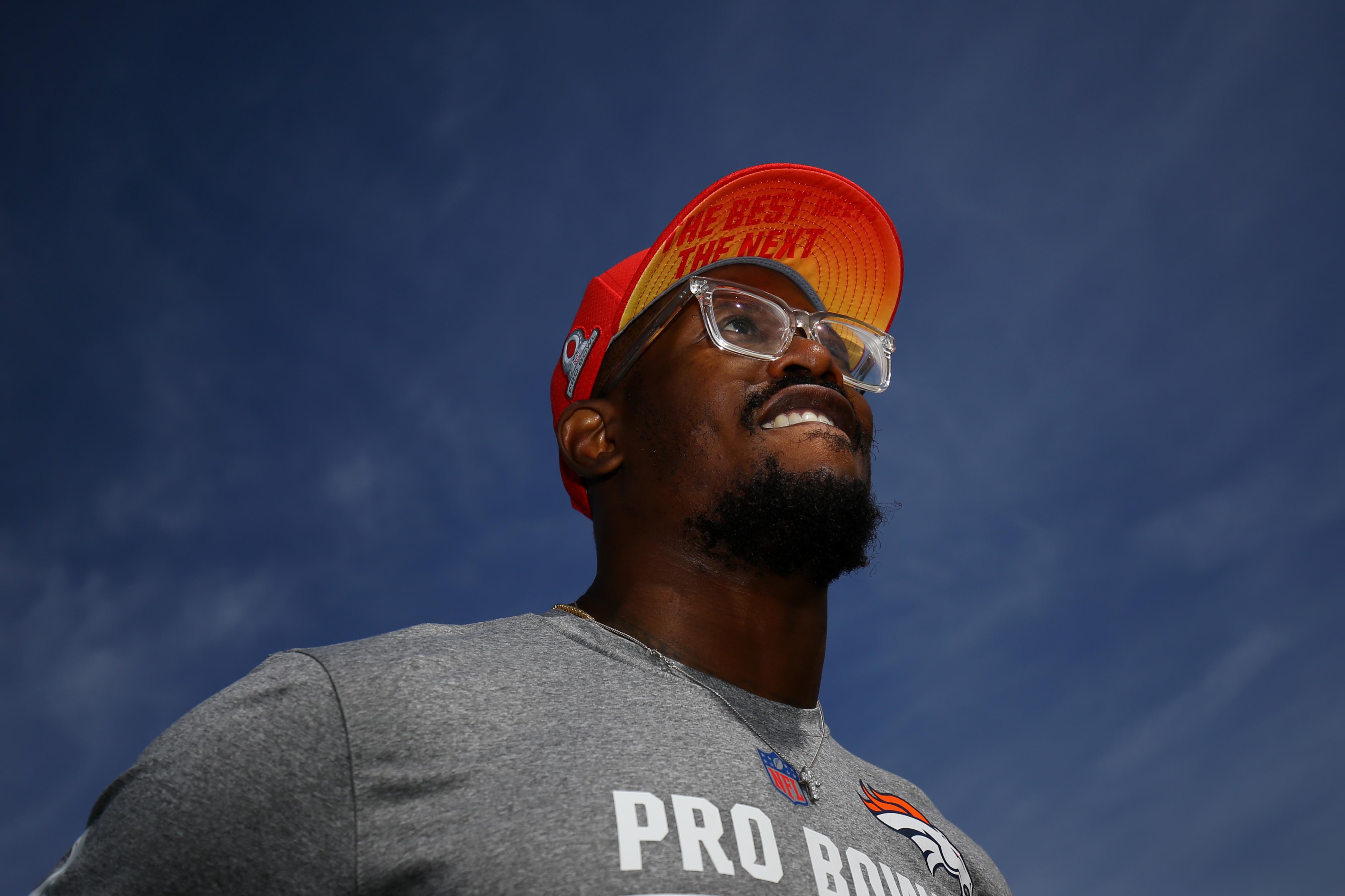 Von Miller's Studio 58: Broncos linebacker has new Facebook Watch show