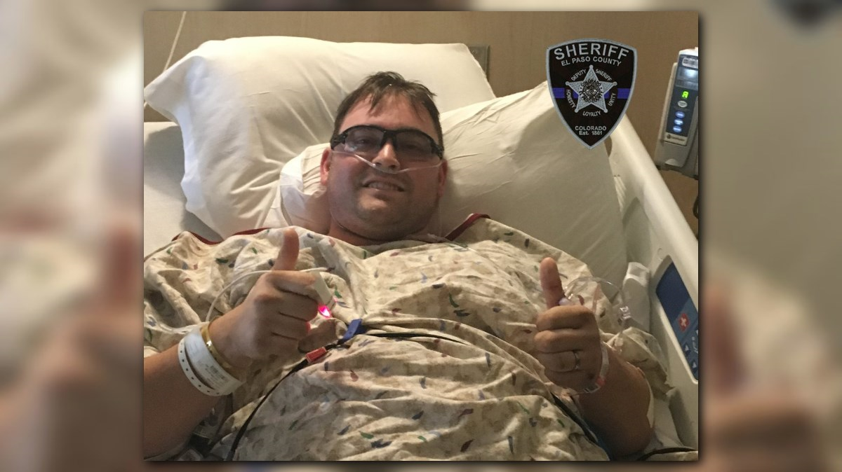 Sheriff's office posts thumbs-up photo of deputy injured in shooting ...