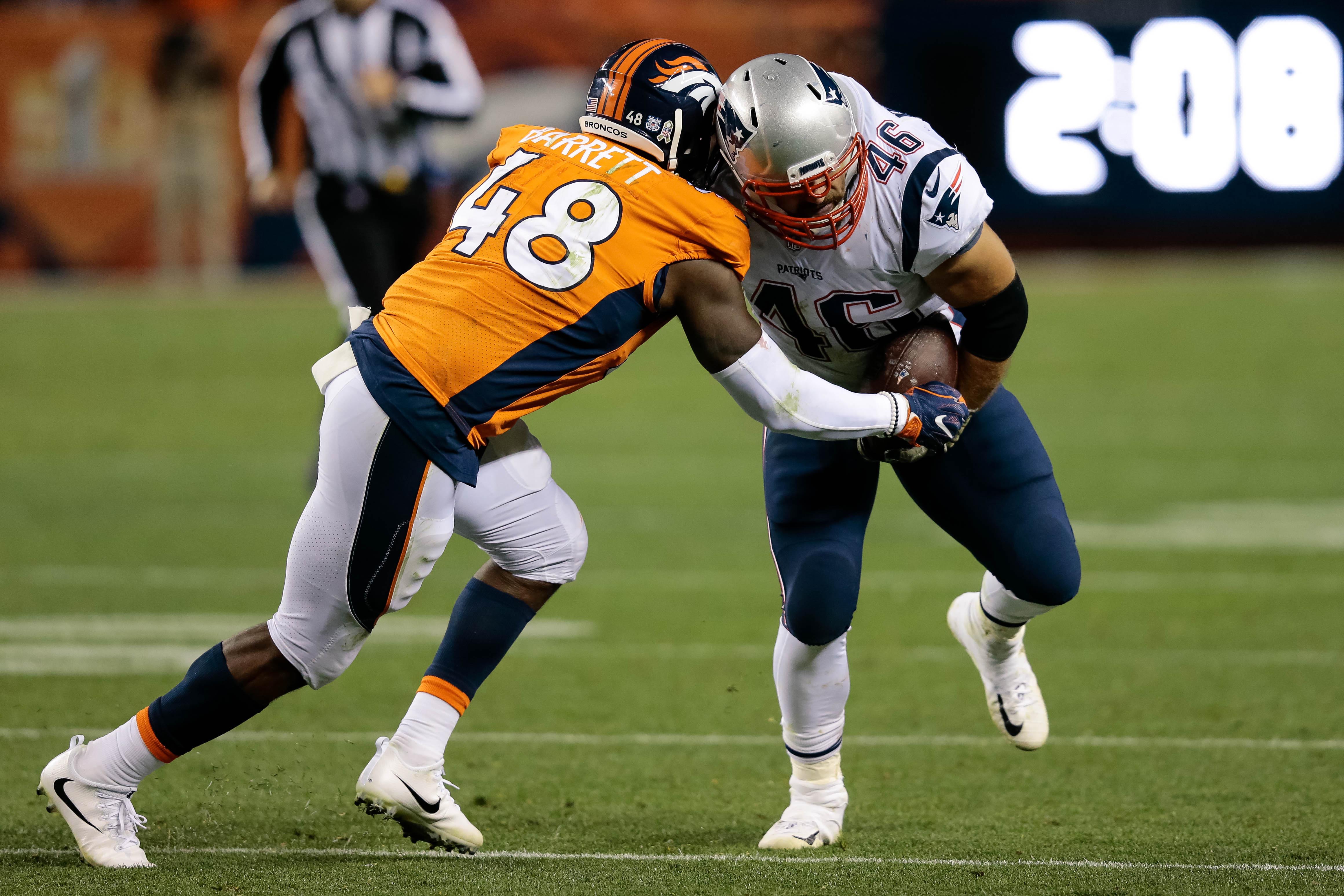 A look at Broncos restricted free agents Paradis, Barrett, Fowler III