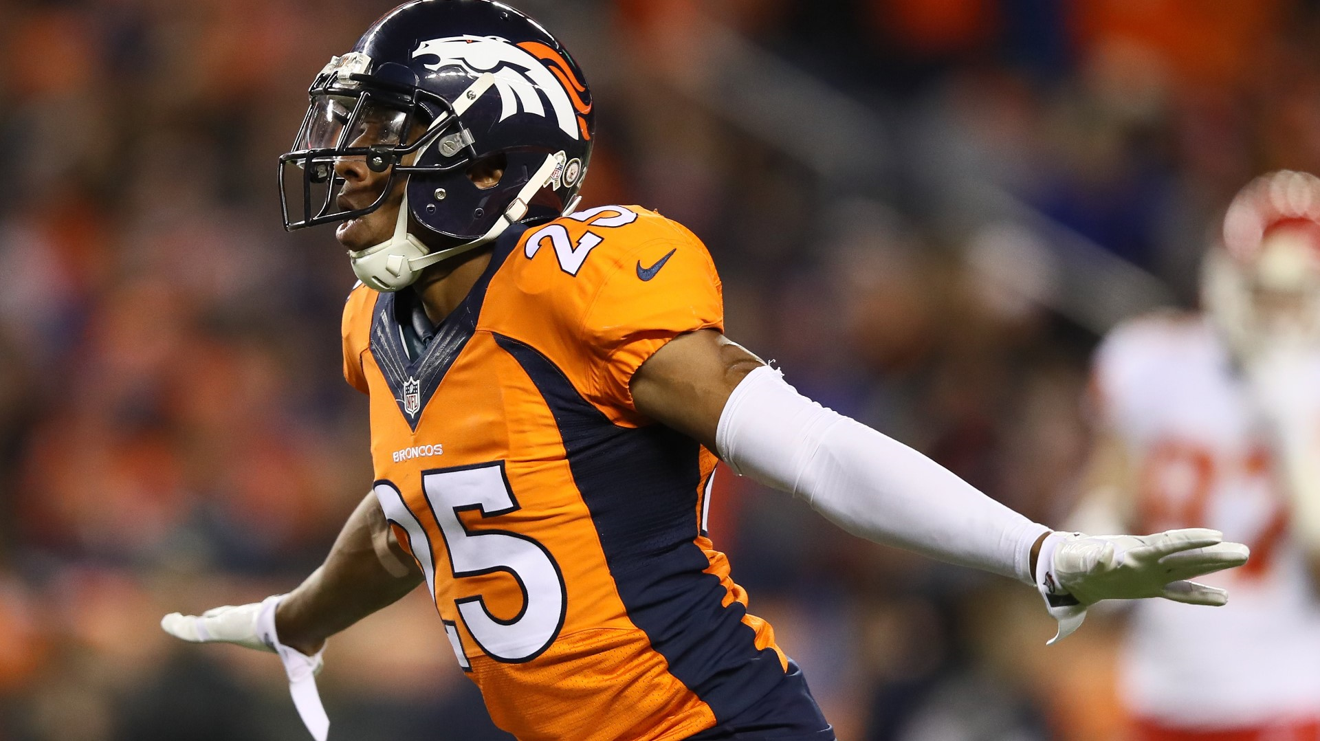 Chris Harris Jr. will return after Broncos exercise his $1.1 million ...